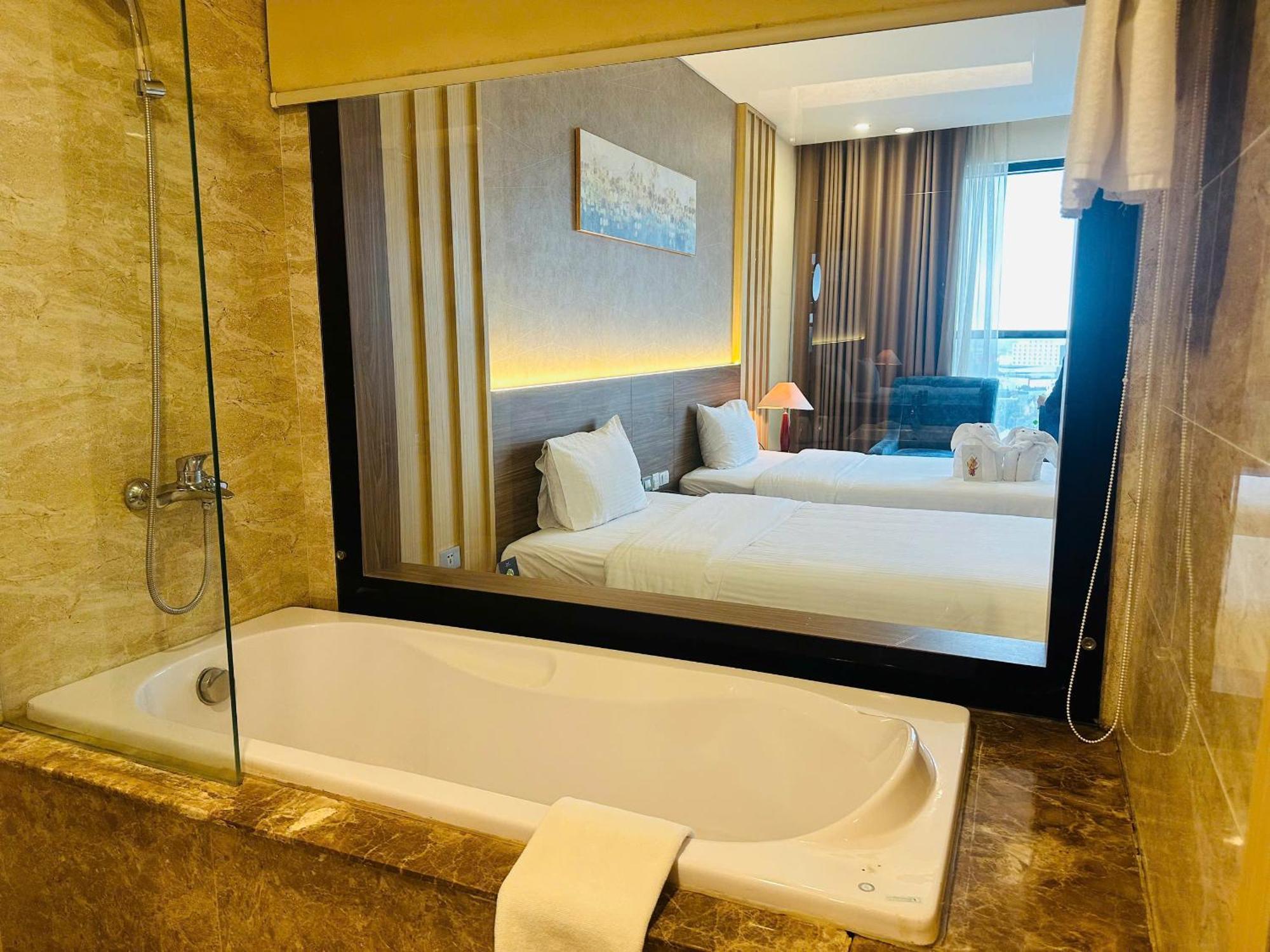 Muong Thanh Grand Quang Tri Hotel Εξωτερικό φωτογραφία